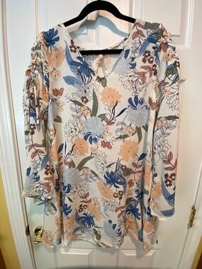 En Crème S Floral Tunic